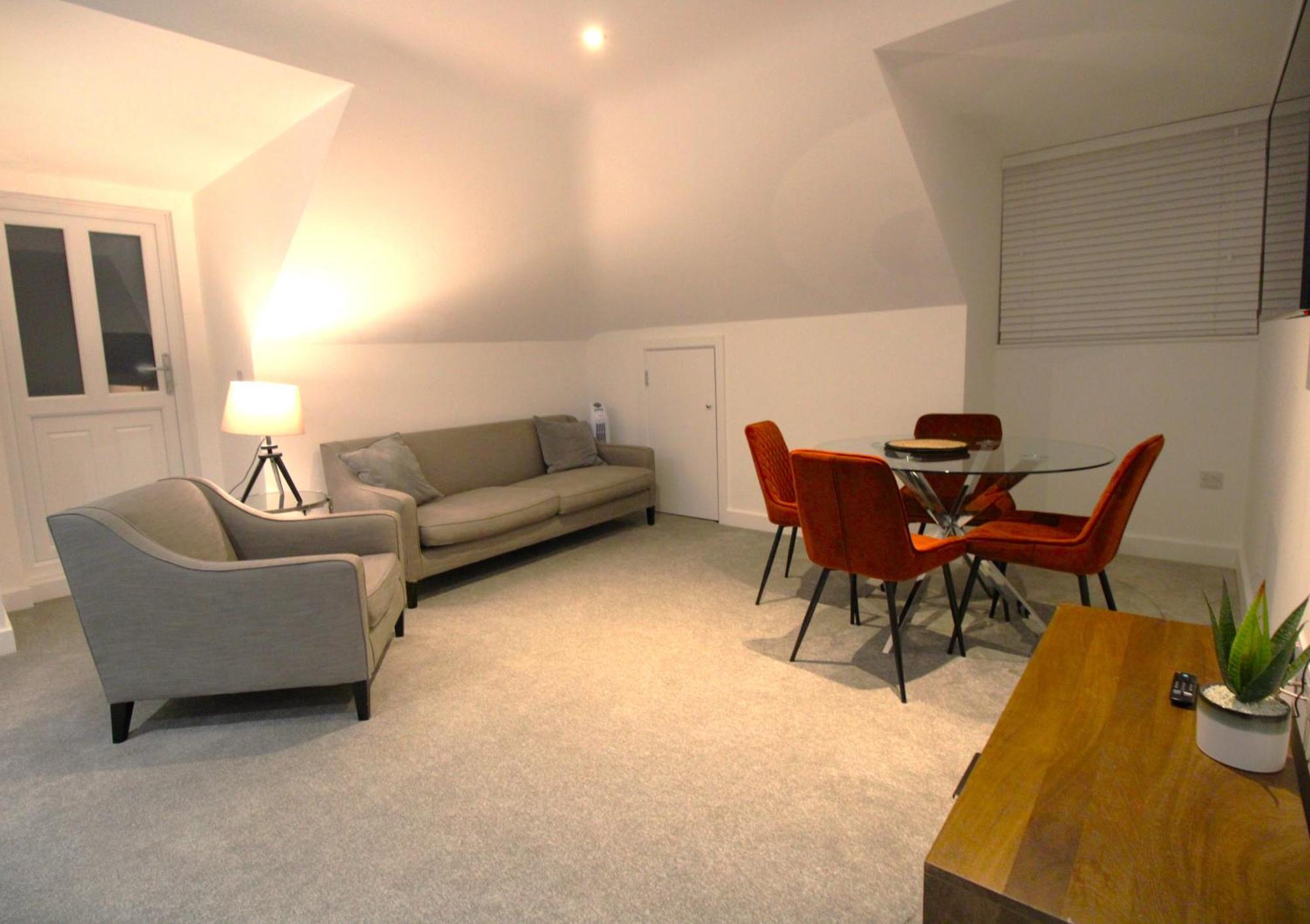 No 10 @Short Stays Basingstoke Exterior foto